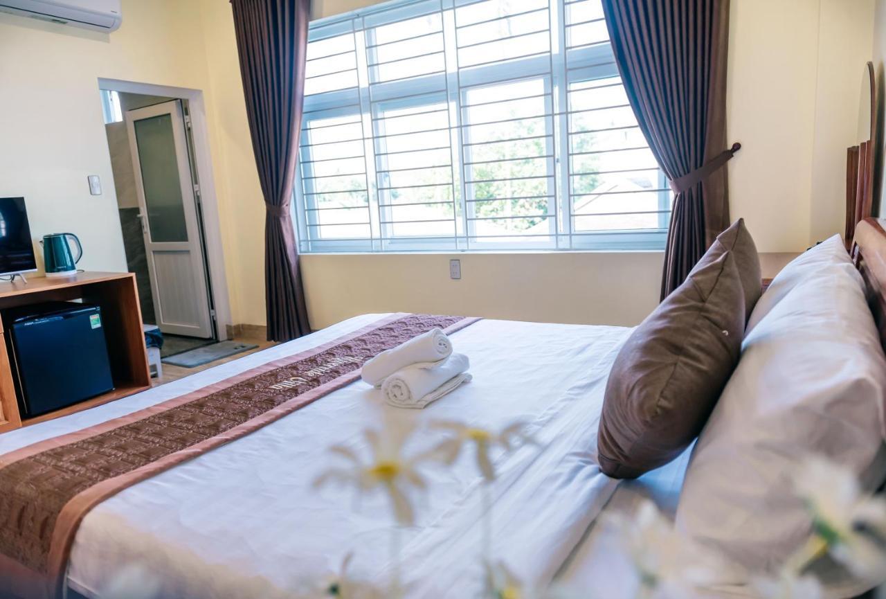 Orchid Riverside Villa フエ エクステリア 写真